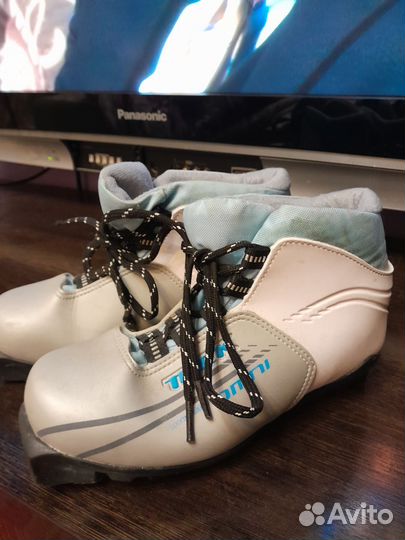 Лыжные ботинки 36 37 размер