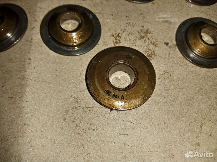 Тарелка пружины клапана 06E109641A VAG Ауди Audi