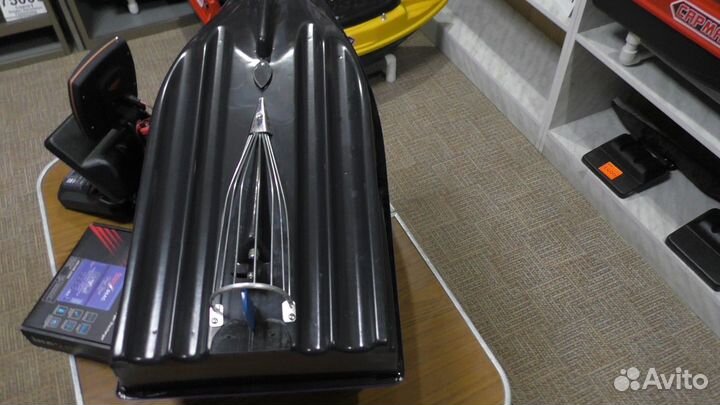 Прикормочный кораблик