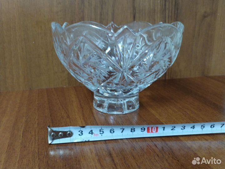 Хрустальная ваза