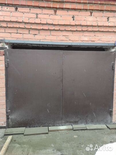 Ворота гаражные металлические