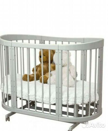 Детская кроватка с маятником, трансформер