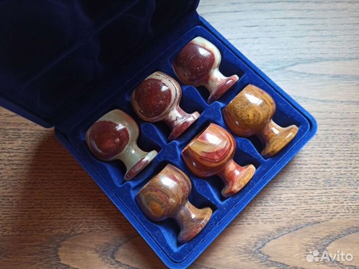 Набор рюмок из оникса