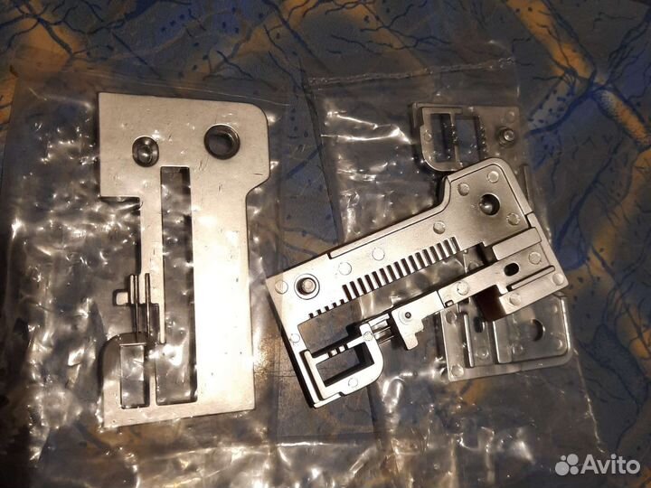 Игольная пластина оверлог Brothers