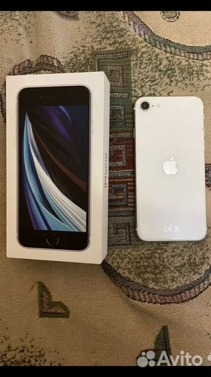 iPhone SE (2020), 64 ГБ