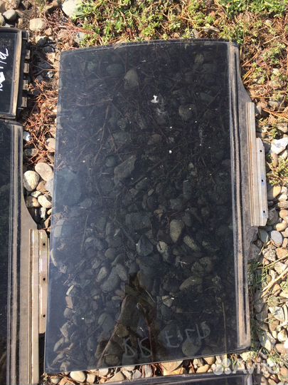 Toyota fielder стекло задней двери форточка