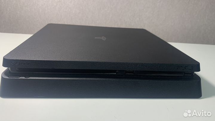 Sony playstation 4 slim 1tb