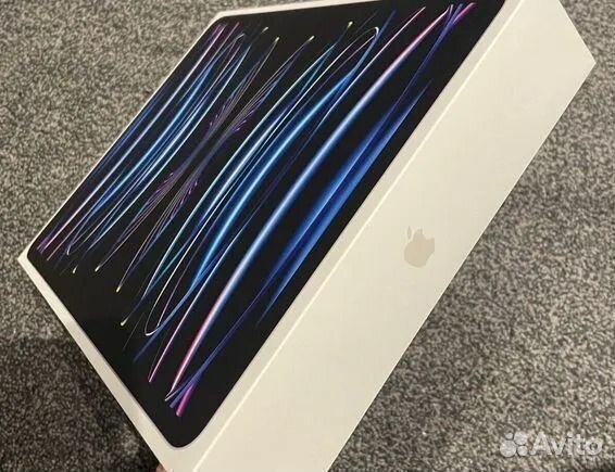 iPad Pro 12,9 512 gb Silver +Cellular. Новый
