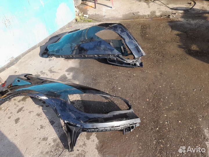Крыло переднее левое правое х5 х6 е70 е71 дорест