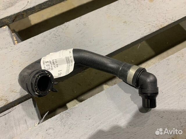 Патрубок охлаждения задний Mercedes-Benz C-Class