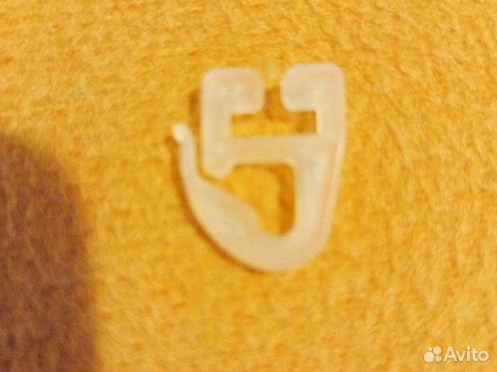 Крючок для штор