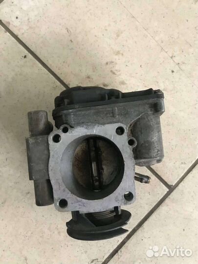 Дроссельная заслонка Volkswagen passat b5