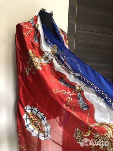 Большой шелковый шарф палантин с принтом