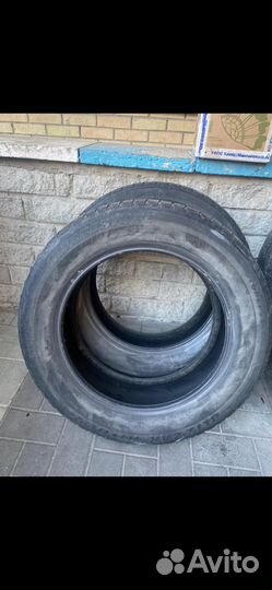 Bridgestone Blizzak Revo GZ 215/60 R17 98