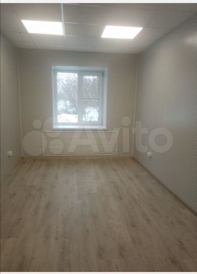 Свободного назначения, 1000 м²