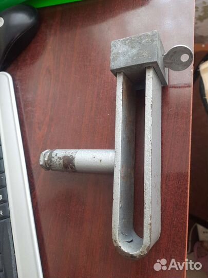 Блокиратор педалей, замок на педали