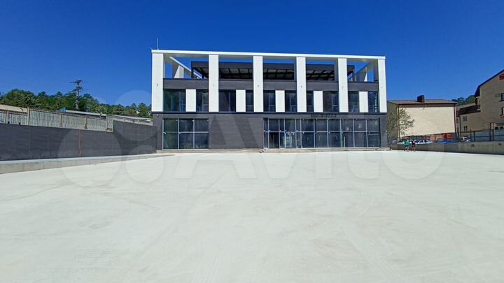 Магазин, офис, клиника, 690 м²