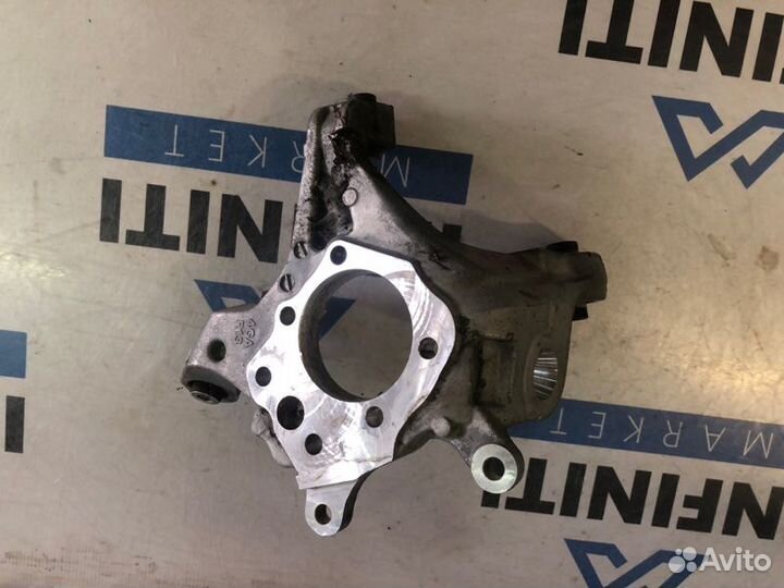 Кулак задней подвески задний правый Infiniti Q60