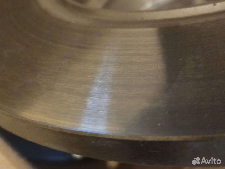 Задние тормозные диски Brembo