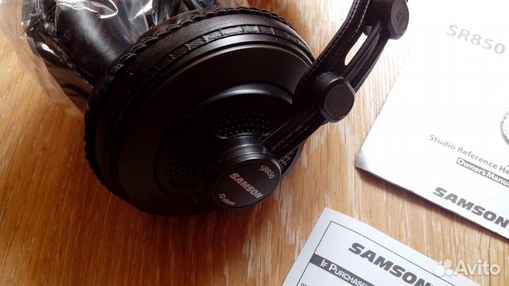 Наушники Samson SR850 студийные