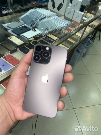 iPhone xr в корпусе 16 pro 256gb iOS