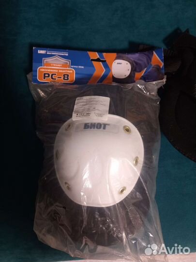 Хоккейные наколенники