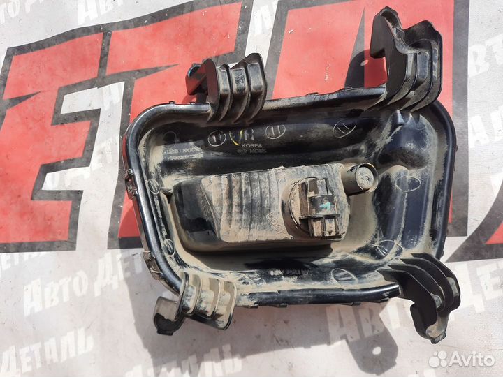 Фара противотуманная правая Kia Rio 3 QB 2015