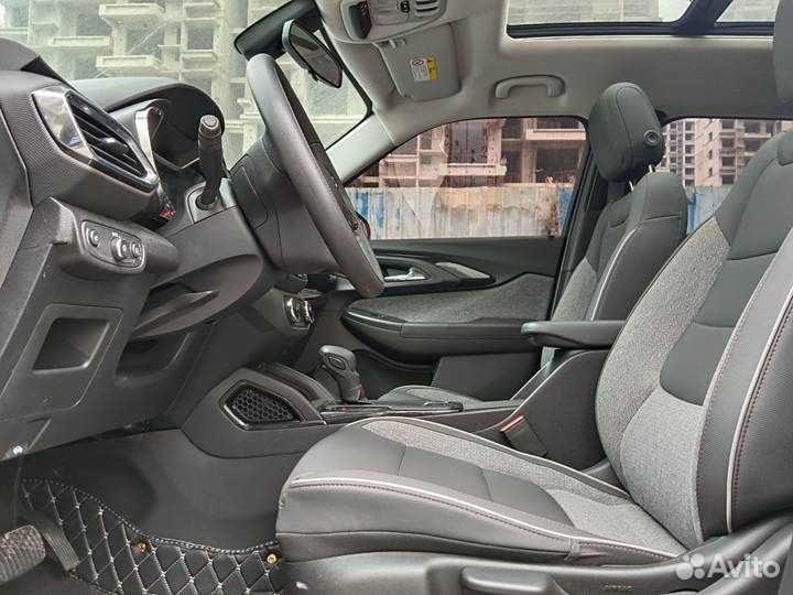 Chevrolet Tracker 1.0 AT, 2020, 31 000 км