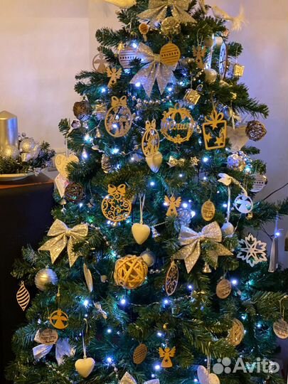 Ёлка искусственная