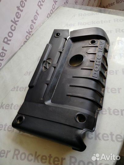 Накладка двс Hyundai Elantra XD 2003