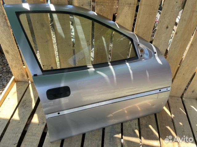 Дверь передняя правая Opel Vectra B
