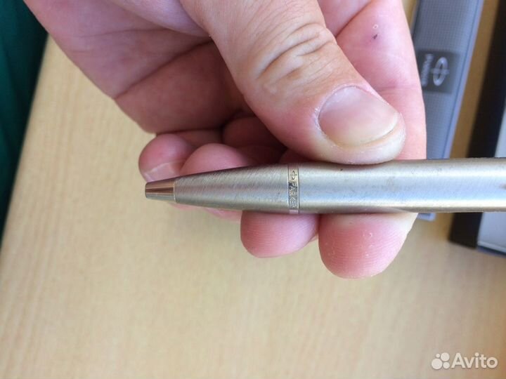 Шариковая ручка parker