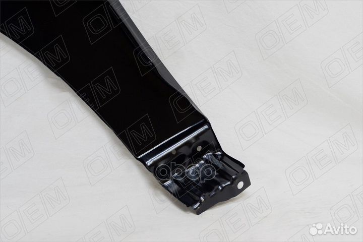 Крыло переднее правое Toyota Land Cruiser 200