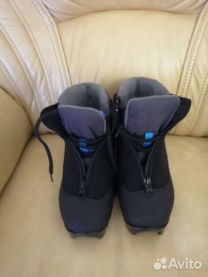 Лыжные ботинки 36р