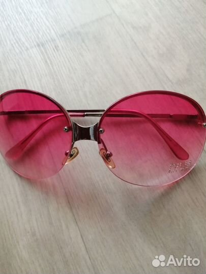 Солнцезащитные очки женские новые