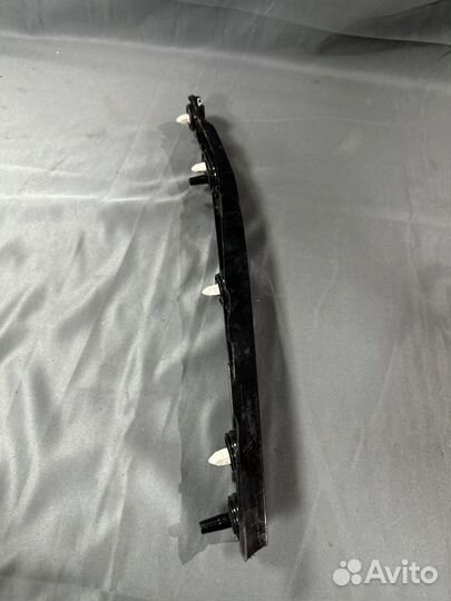 Крепление бампера заднее левое Exeed Rx