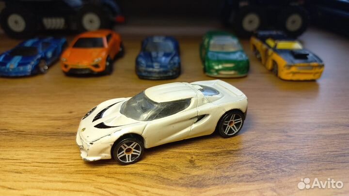 Машинки хотвилс оригинальные