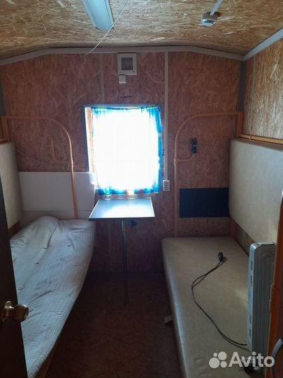 Жилой вагончик бу