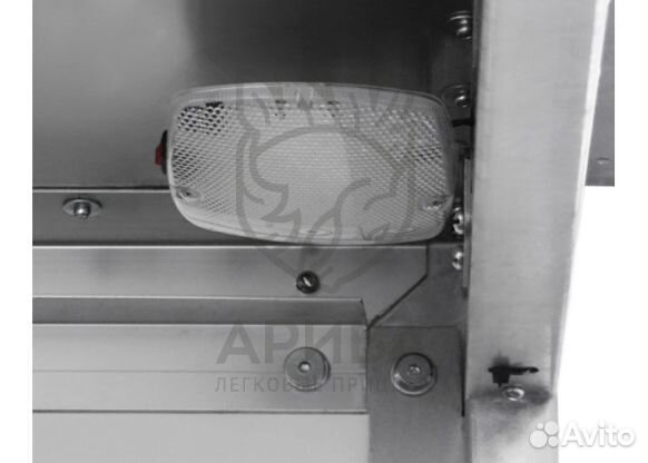 Прицеп фургон с аппарелью для заезда мзса 817784