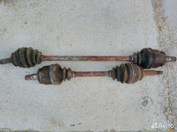 Привод в сборе таврия