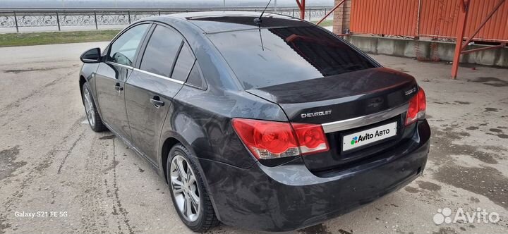 Chevrolet Cruze 1.8 AT, 2011, 378 000 км