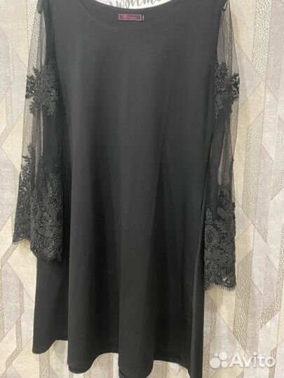 Нарядное женское платье