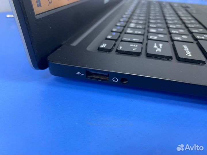 Ноутбук digma Atom X5/2Gb/SSD32/HD /72