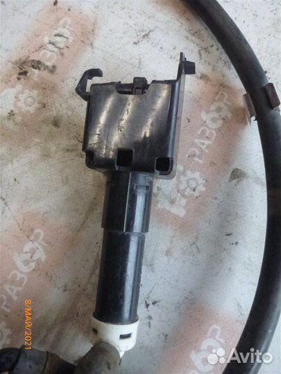 Форсунка омывателя Lexus Is250