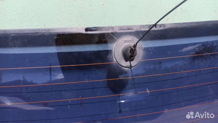 Заднее стекло бмв е34 с антеной