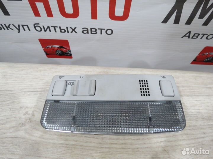 Плафон салонный Volkswagen Polo