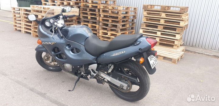 Suzuki GSX 750F