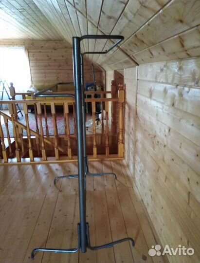 Стойка металлическая