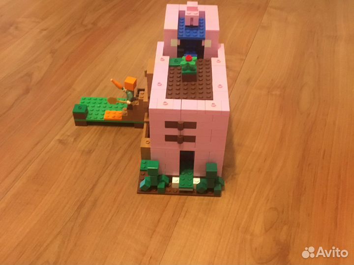 Lego minecraft Шахта Крипера и Дом Свиньи