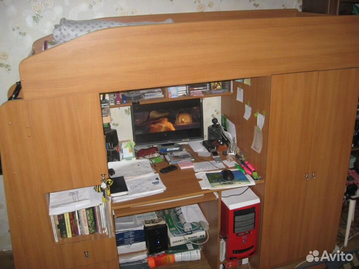 Шкаф кровать, стол